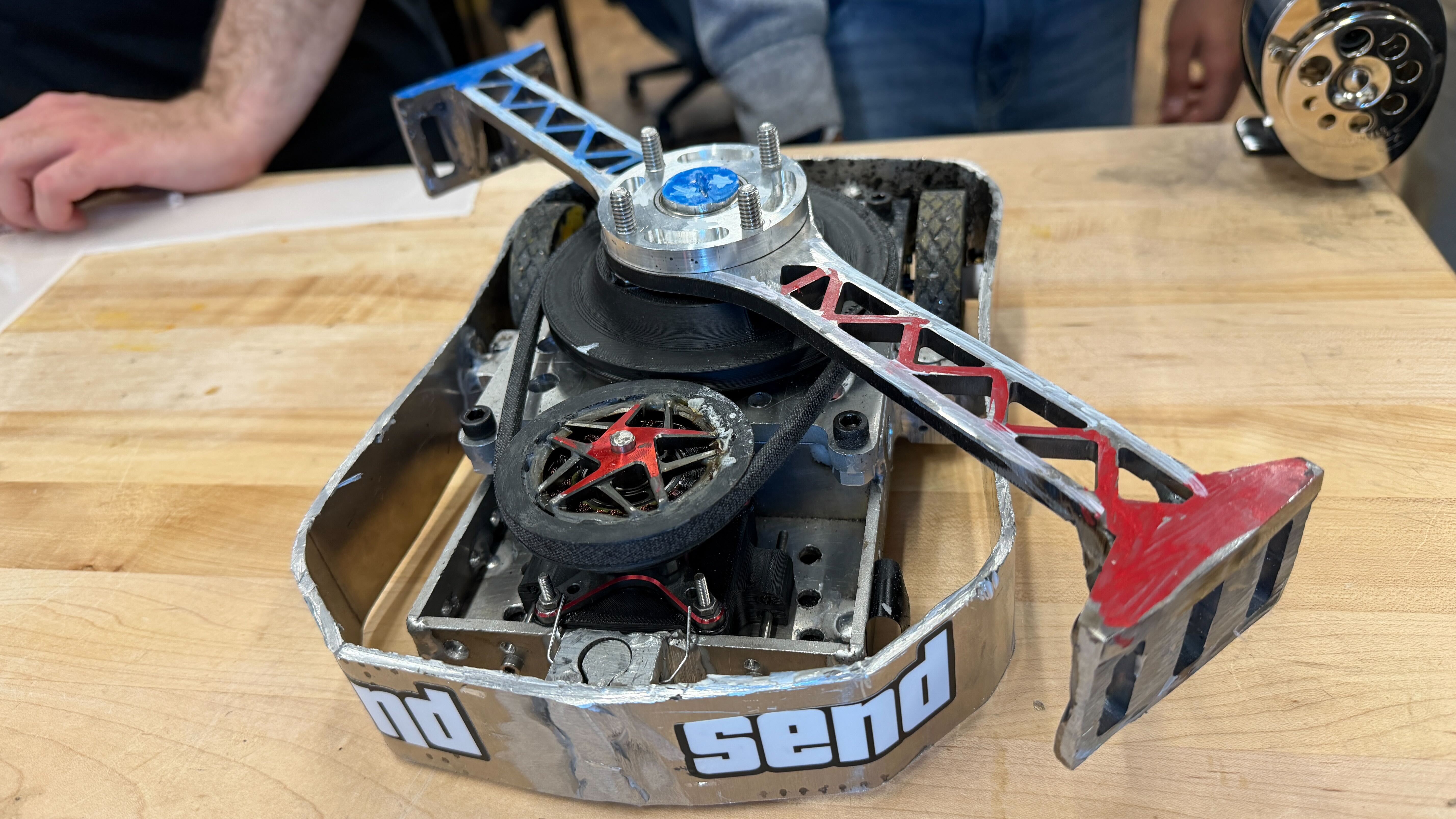 AR500 overhead spinner assembly